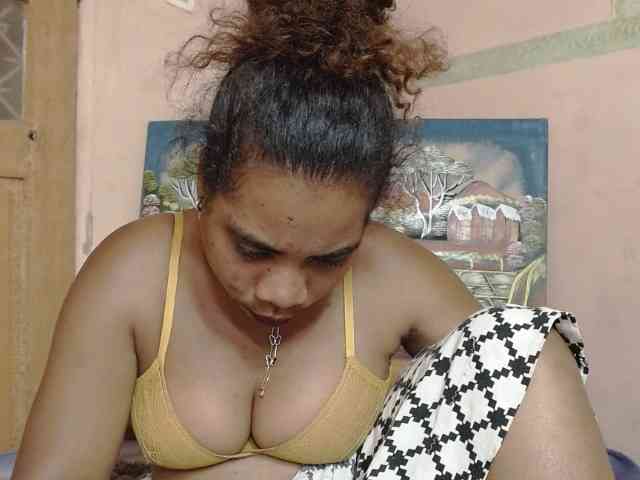 AlineEdena webcam