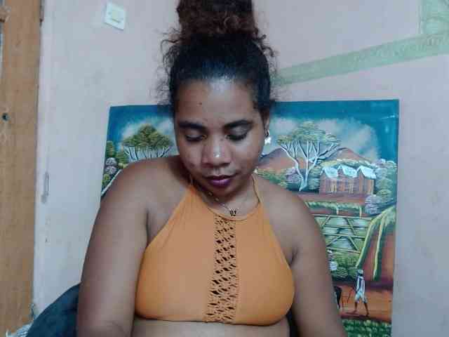 AlineEdena webcam