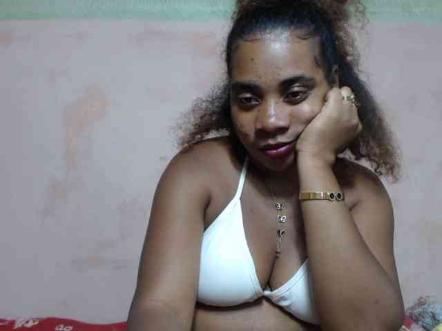 AlineEdena webcam