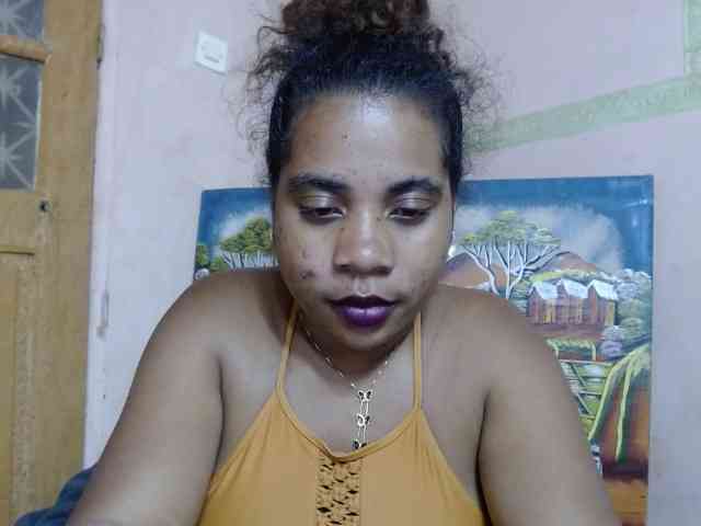 AlineEdena webcam