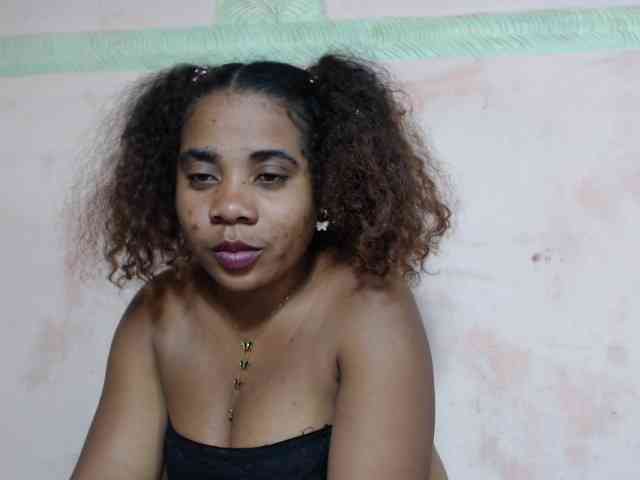 AlineEdena webcam