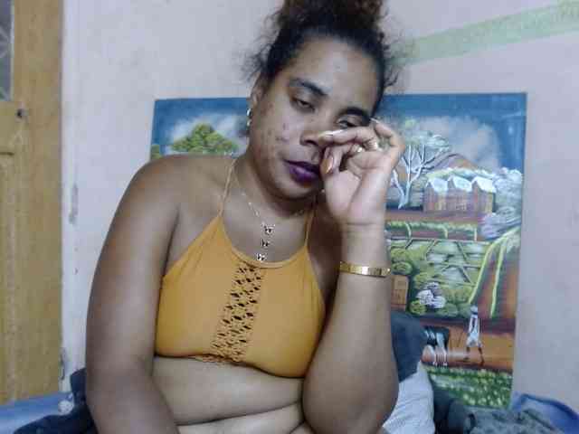 AlineEdena webcam
