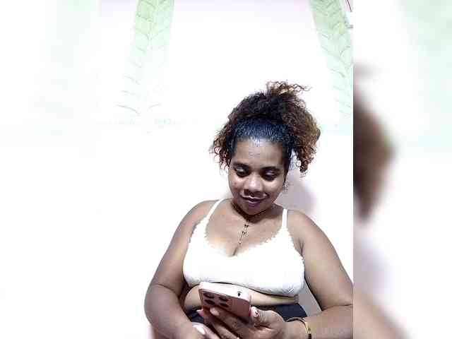 AlineEdena webcam