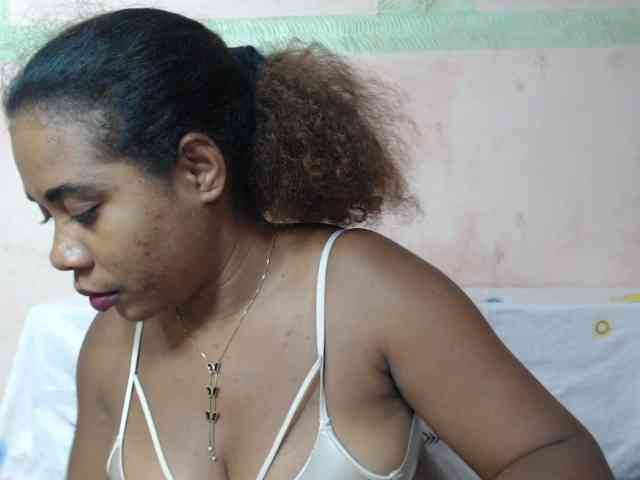 AlineEdena AlineEdena