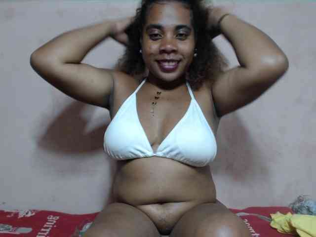 AlineEdena webcam