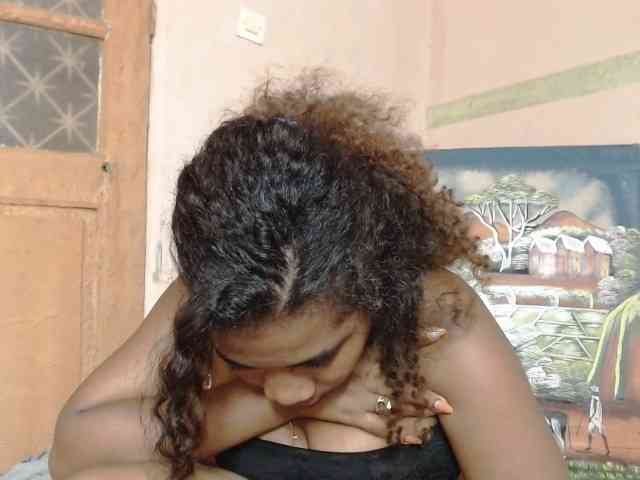 AlineEdena webcam