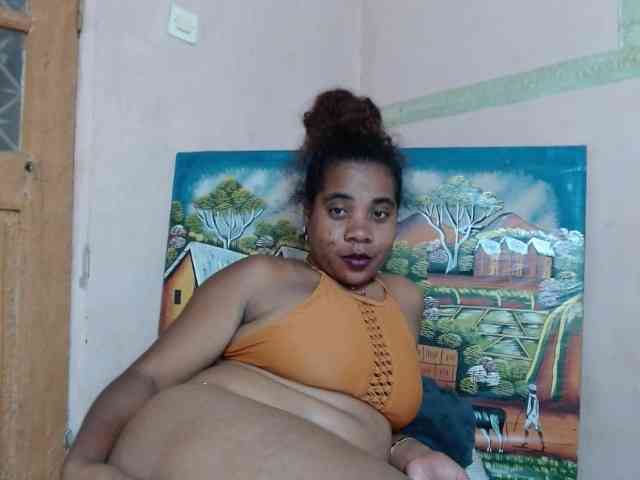 AlineEdena webcam