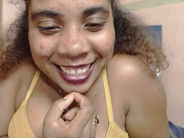 AlineEdena webcam