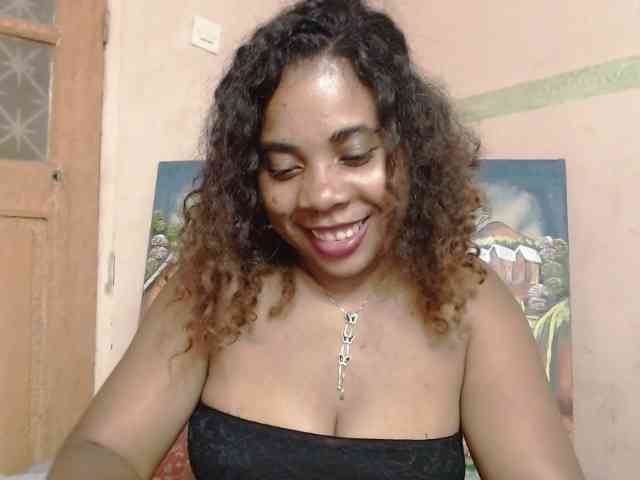 AlineEdena webcam