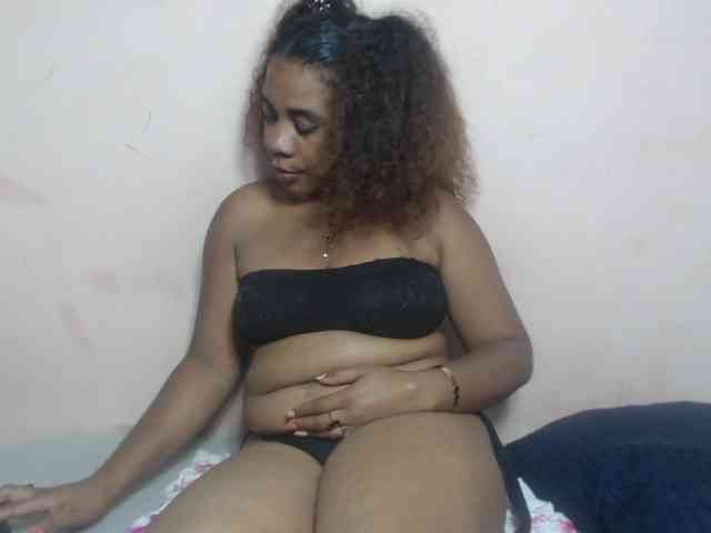 AlineEdena webcam