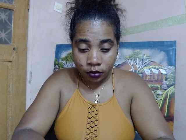 AlineEdena webcam