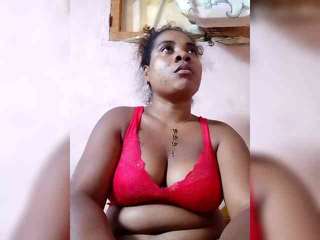 AlineEdena webcam