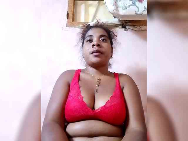 AlineEdena webcam