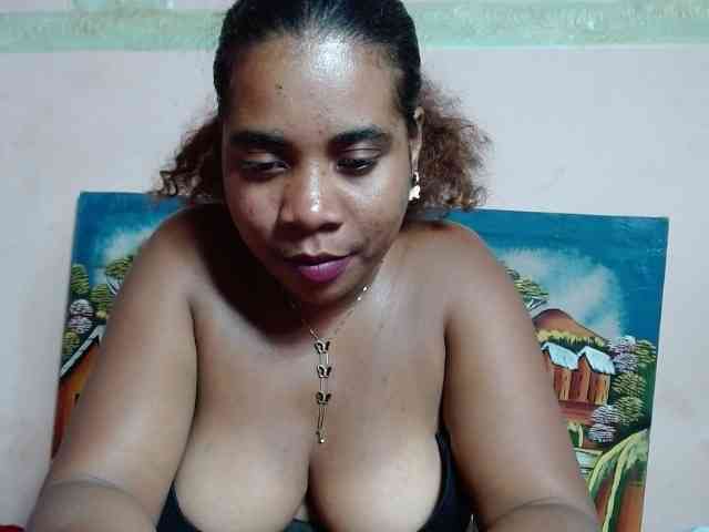 AlineEdena AlineEdena