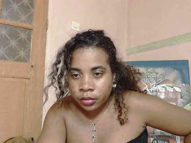 AlineEdena webcam