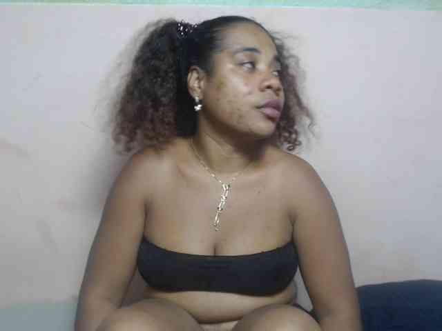 AlineEdena webcam