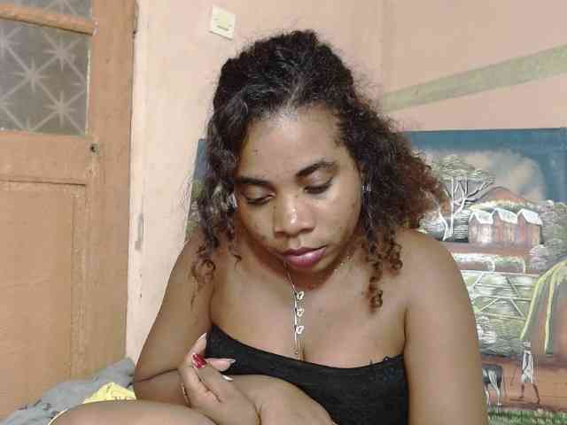 AlineEdena webcam