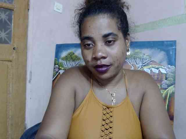 AlineEdena webcam
