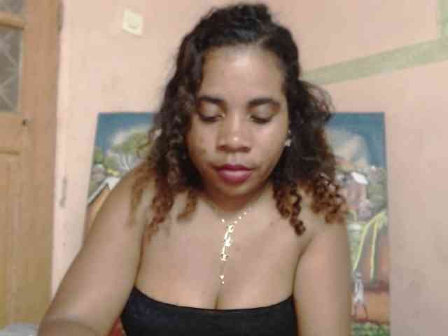 AlineEdena webcam