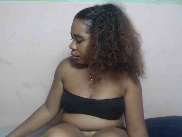 AlineEdena webcam