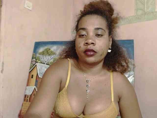 AlineEdena webcam