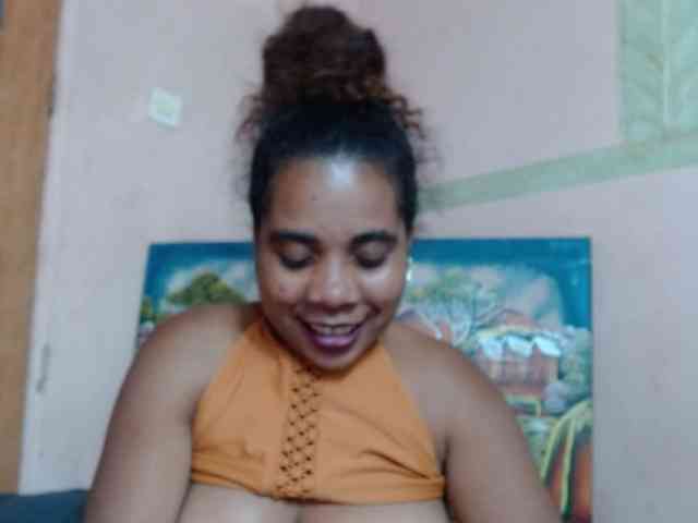 AlineEdena webcam