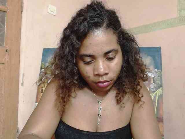 AlineEdena webcam