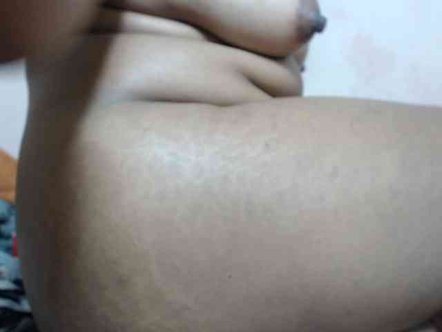 AlineEdena webcam