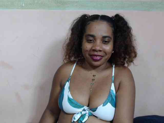 AlineEdena webcam