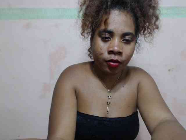 AlineEdena webcam