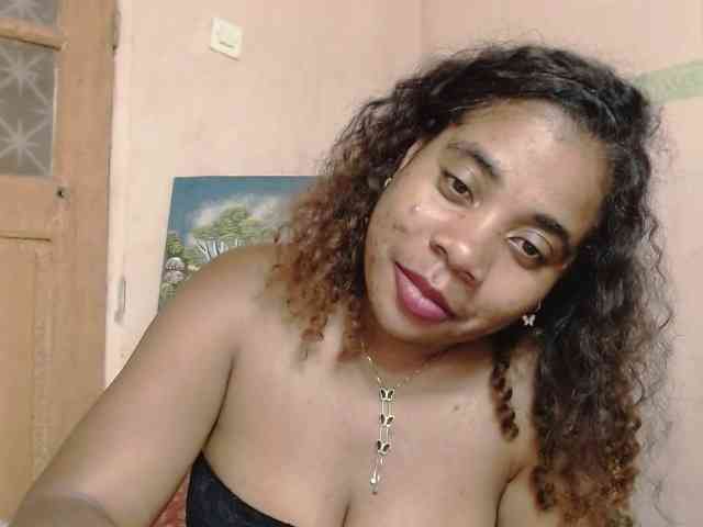 AlineEdena webcam