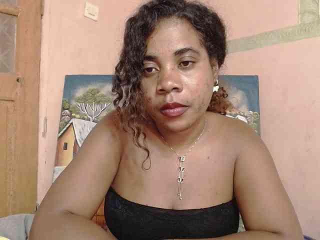 AlineEdena webcam