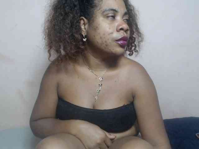 AlineEdena webcam
