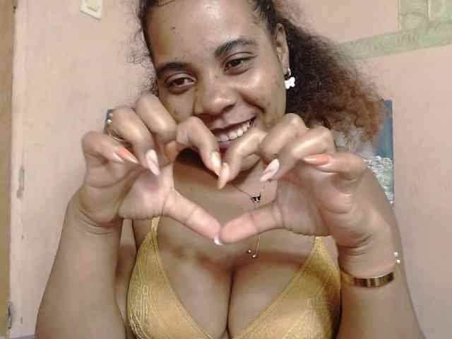 AlineEdena webcam