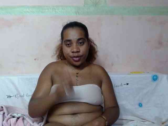 AlineEdena AlineEdena