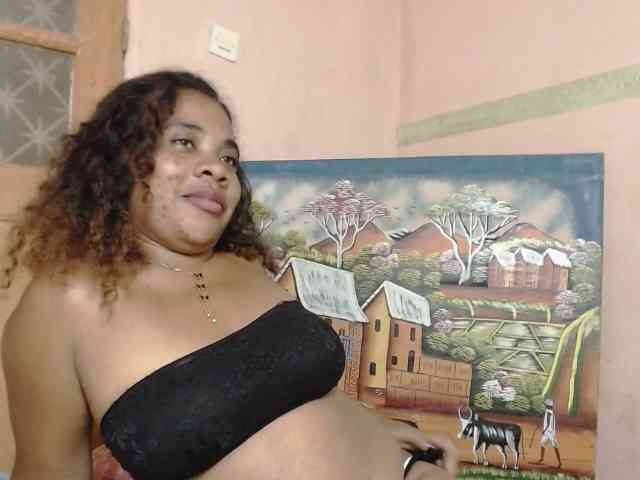 AlineEdena webcam