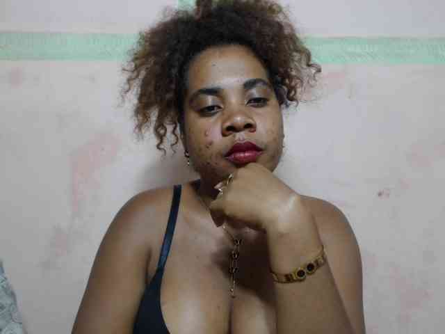 AlineEdena webcam
