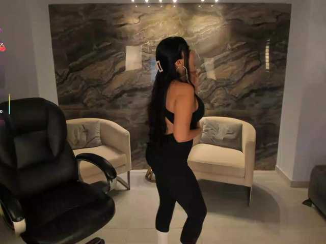 AshleyJhonson's BongaCams show and profile