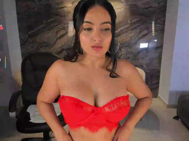 AshleyJhonson's BongaCams show and profile