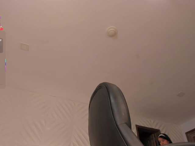 AshleyJhonson's BongaCams show and profile