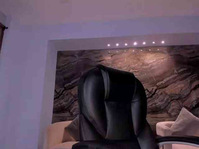 AshleyJhonson webcam