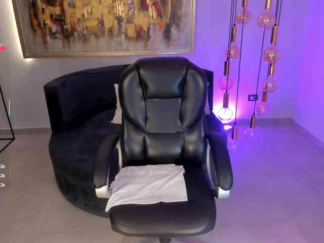 AshleyJhonson webcam