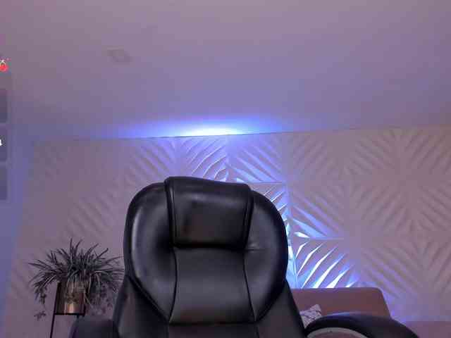 AshleyJhonson AshleyJhonson