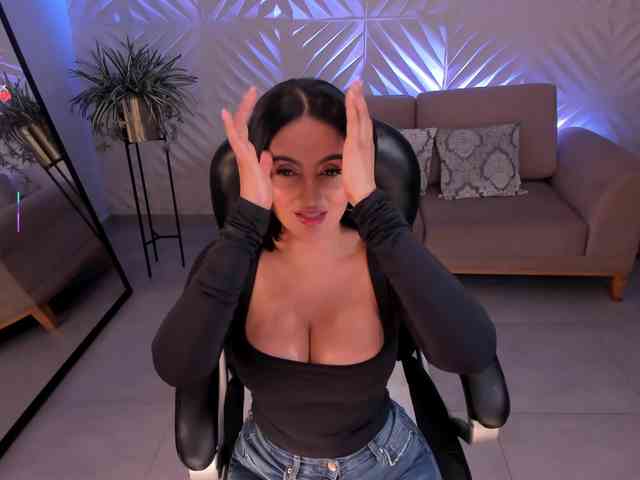 AshleyJhonson AshleyJhonson