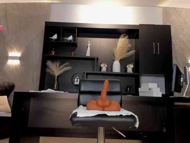AshleyJhonson webcam