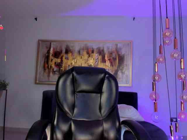 AshleyJhonson AshleyJhonson