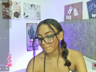 Alahia Porn Show