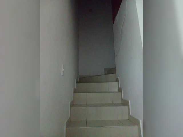 Alahia's BongaCams show and profile