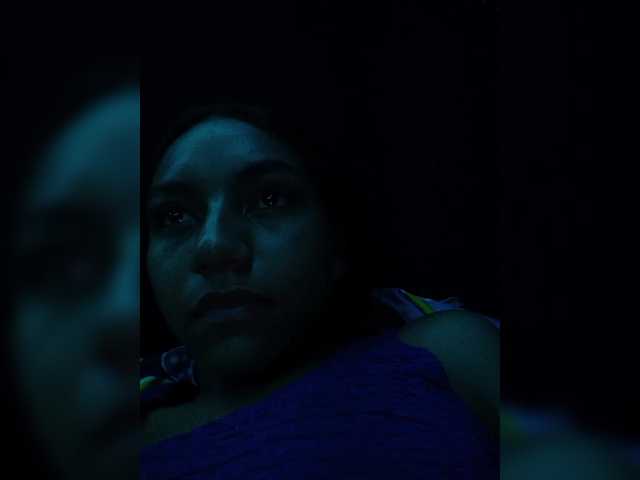 Alahia's BongaCams show and profile