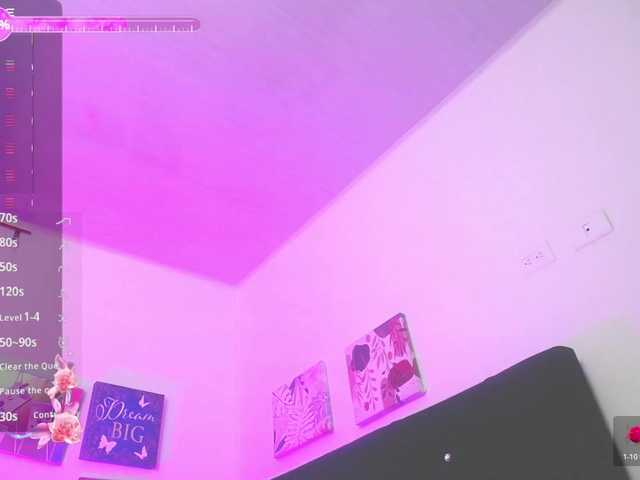 Alahia's BongaCams show and profile